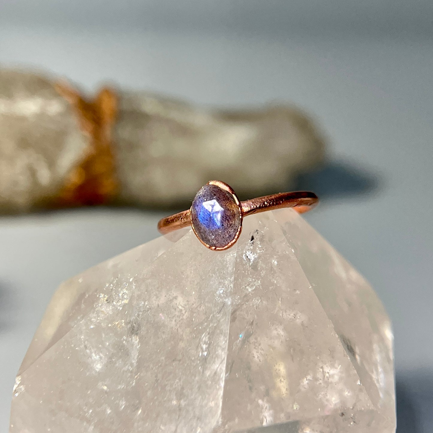Handmade healing crystal ring Faceted Labradorite stone