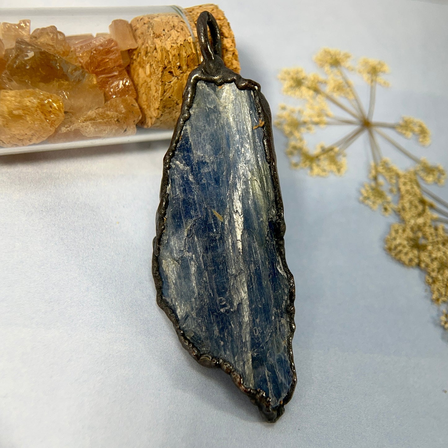052 Large Blue Kyanite Chakra Stone Necklace