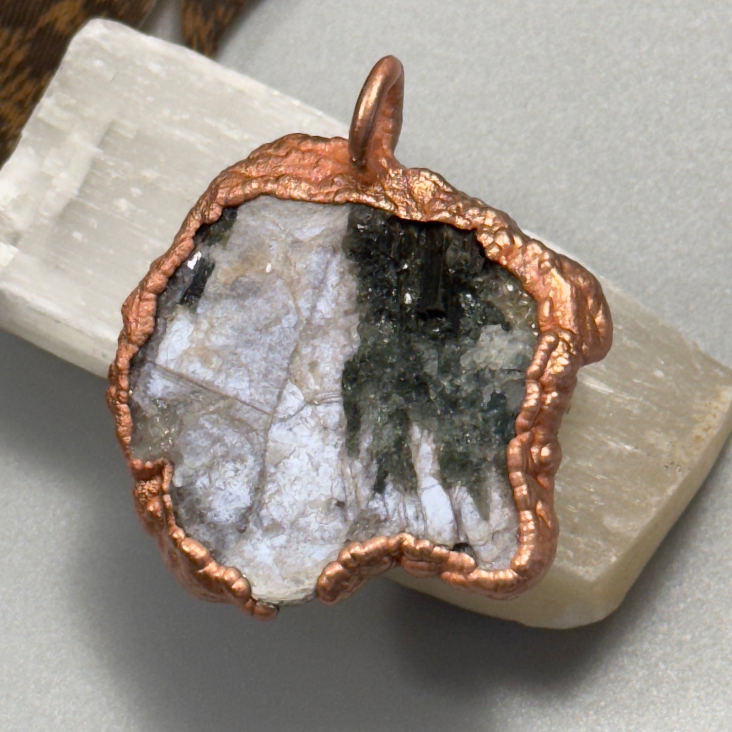 Handmade healing crystal electroform jewelry for men and women