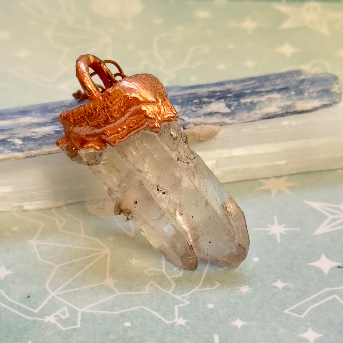 Quartz Point Pendant Necklace