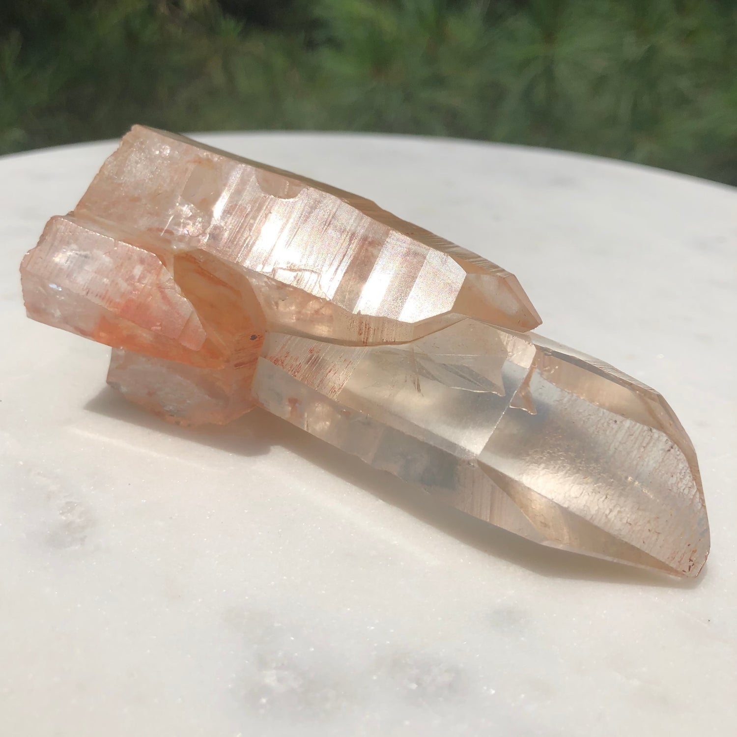 Quartz crystal double pointed, can stand on its own