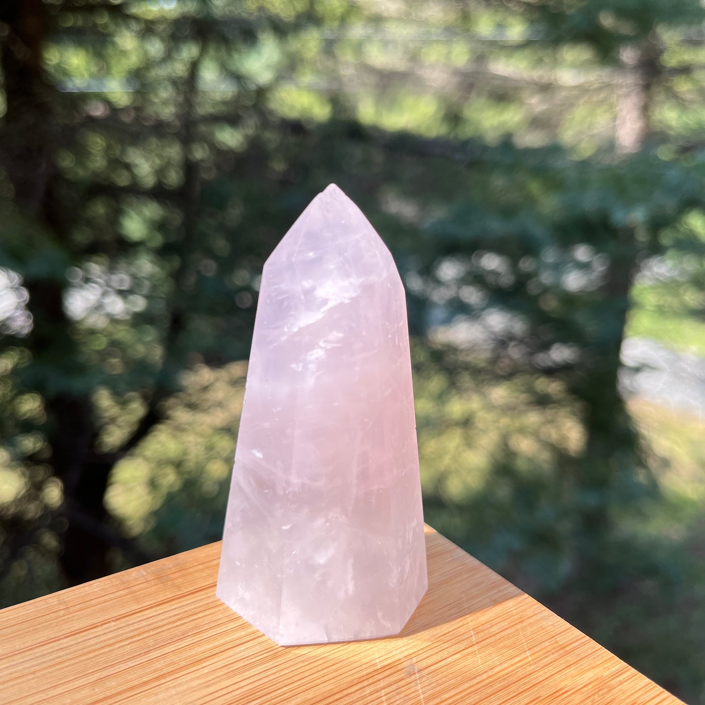 Crystal point for crystal grids and healing.