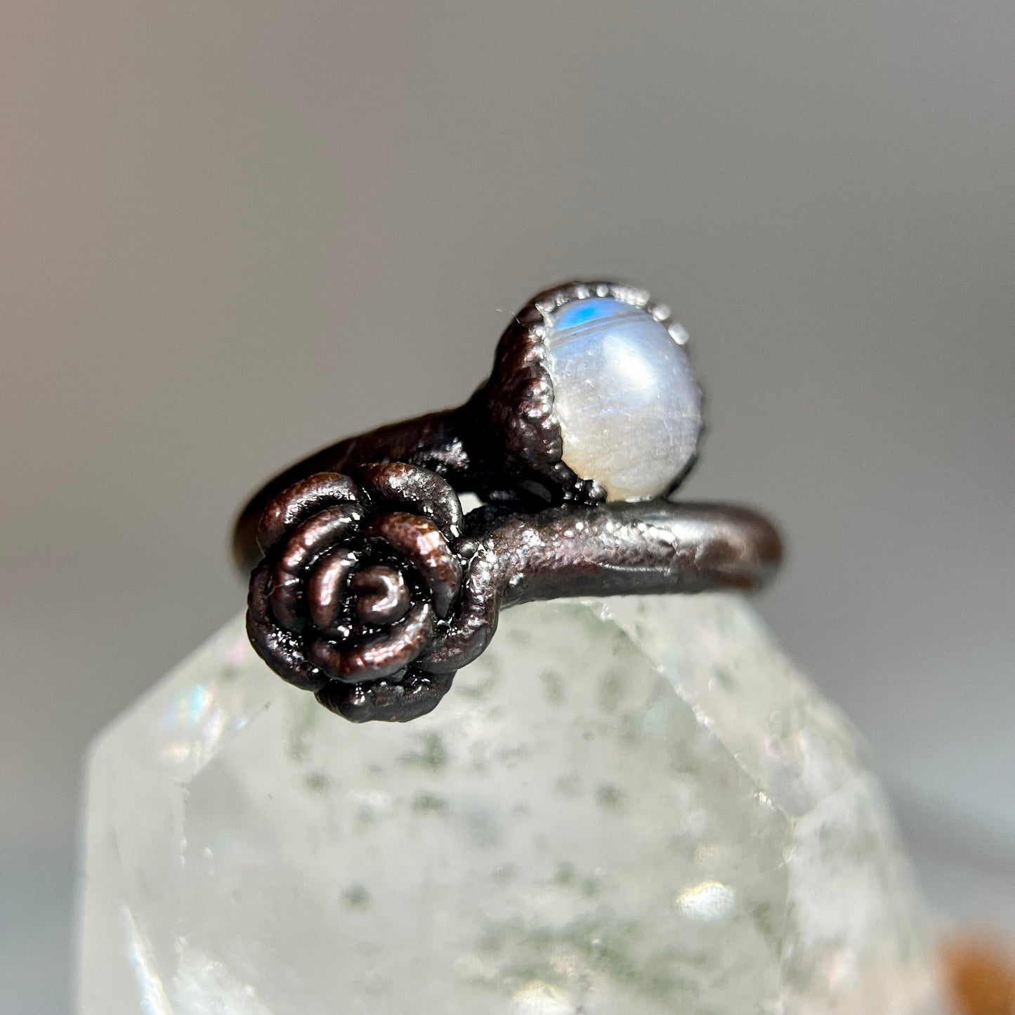 Handmade electroformed labradorite crystal rose ring