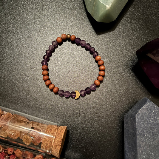 Sandalwood and Amethyst Crystal Bracelet