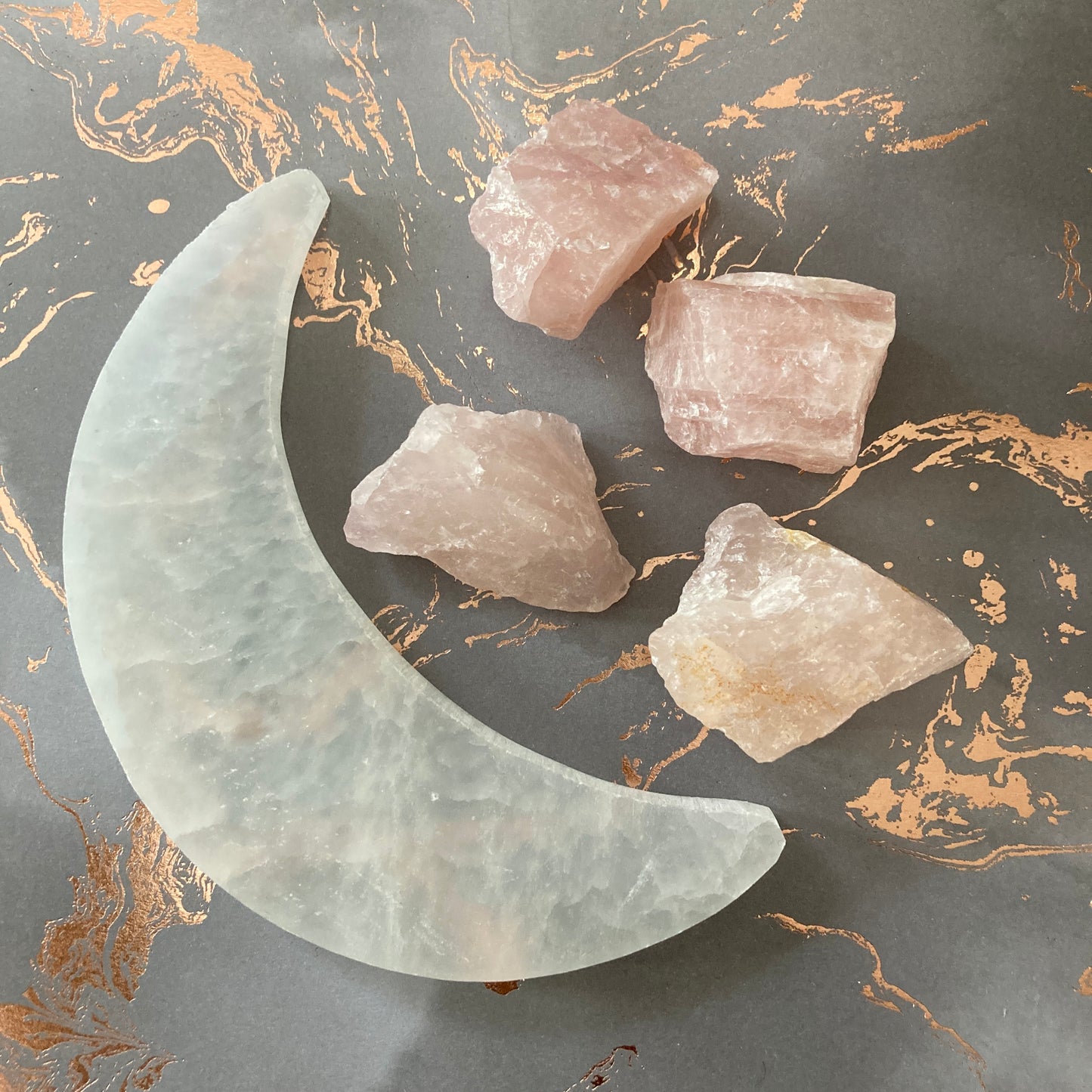 healing rose quartz crystal 